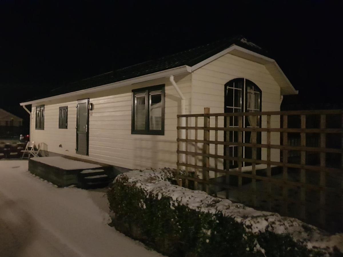 Vakantiehuis In Zeeland Sint Annaland Exterior photo
